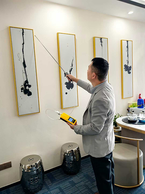 可伸縮探桿式便攜多合一氣體檢測(cè)儀
