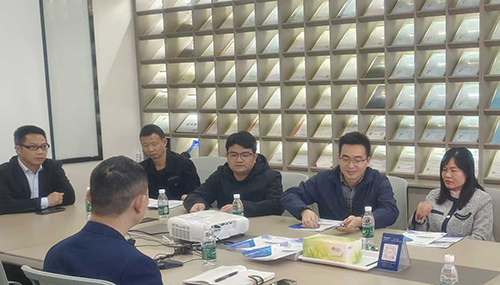 廣西象州縣政協(xié)副主席曾瑩訪問深國(guó)安
